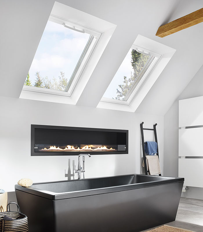 roto-q4-tronic-in-bathroom-700x800px