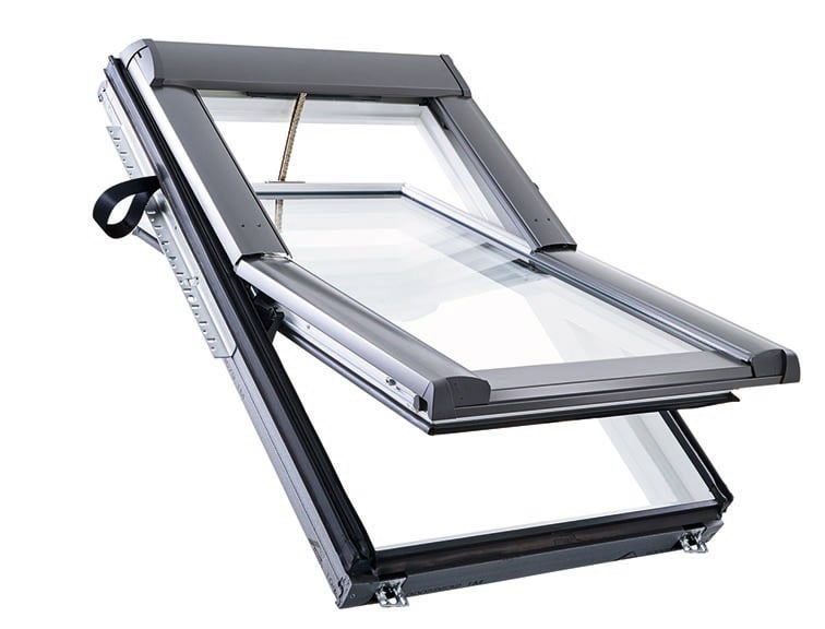 Geöffnetes Roto Designo R6 Dachfenster