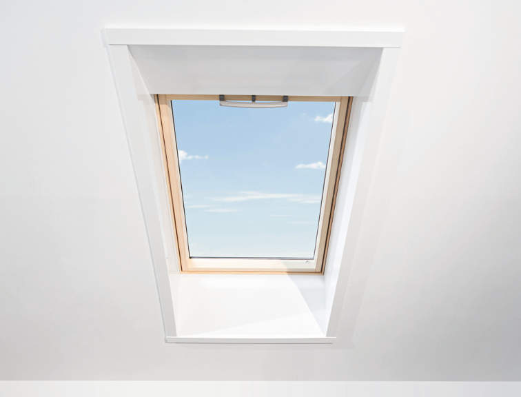 Weißes Roto Innenfutter als freigestelltes Produktfoto