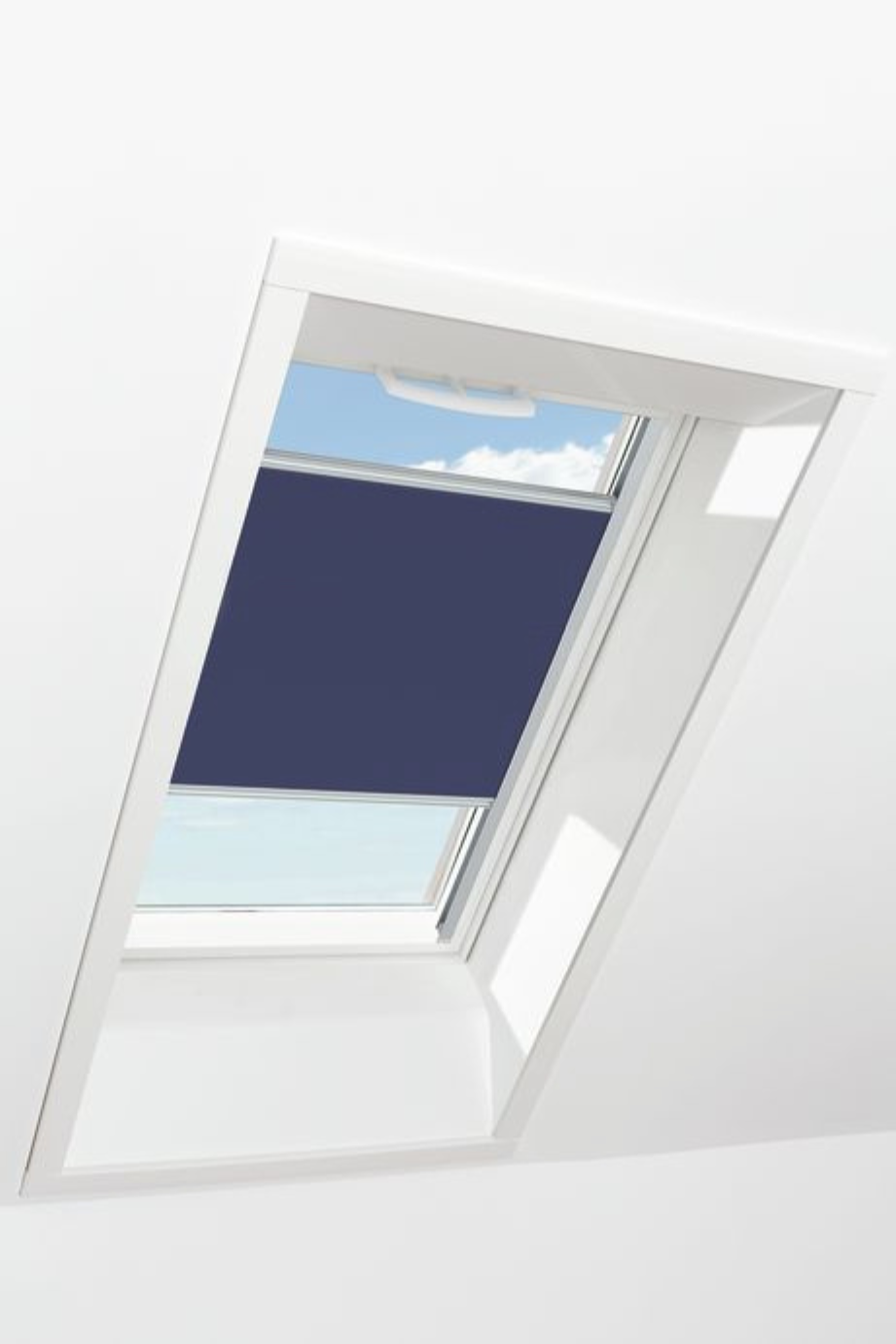 Blaue RotoQ Innenausstattung als freigestelltes Produktfoto