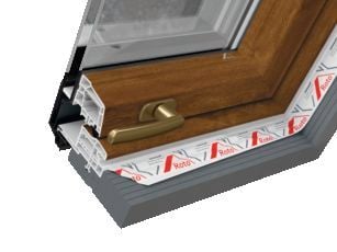 Transparenter 3D‑Detailschnitt des Roto Designo R8 Dachfensters mit 2‑fach Verglasung