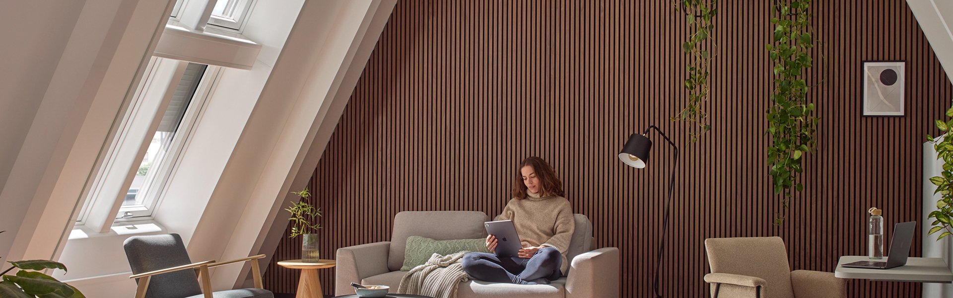 designo-heat-in-living-room-with-woman-1920x600px