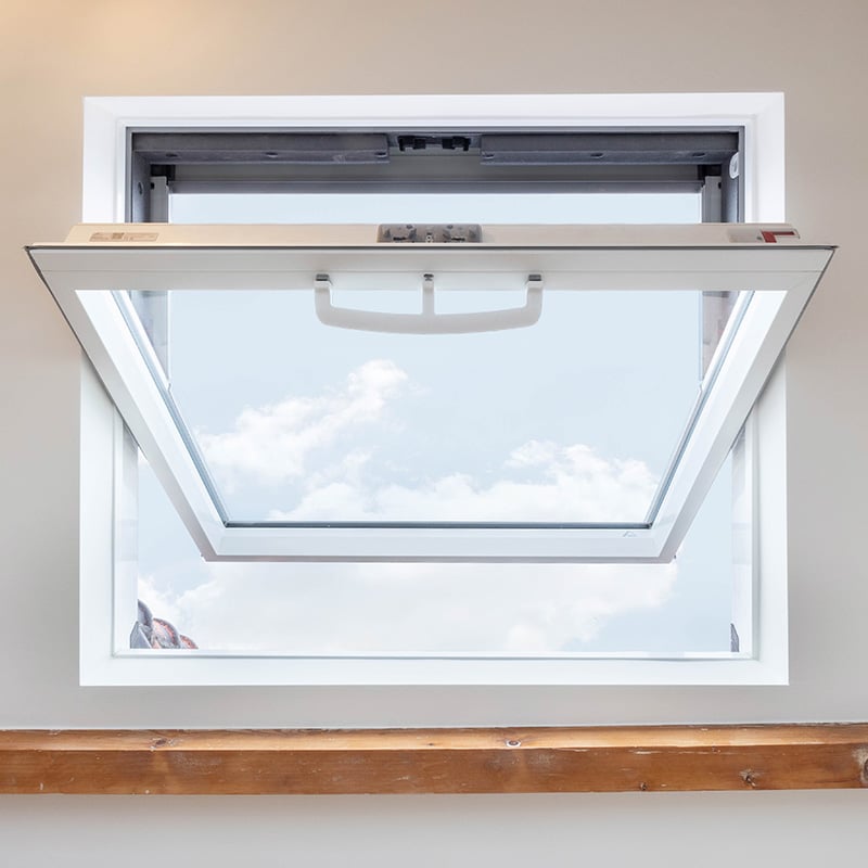 reference-nl-oosterhout-inside-view-open-window-rotoq-800x800pxjpg