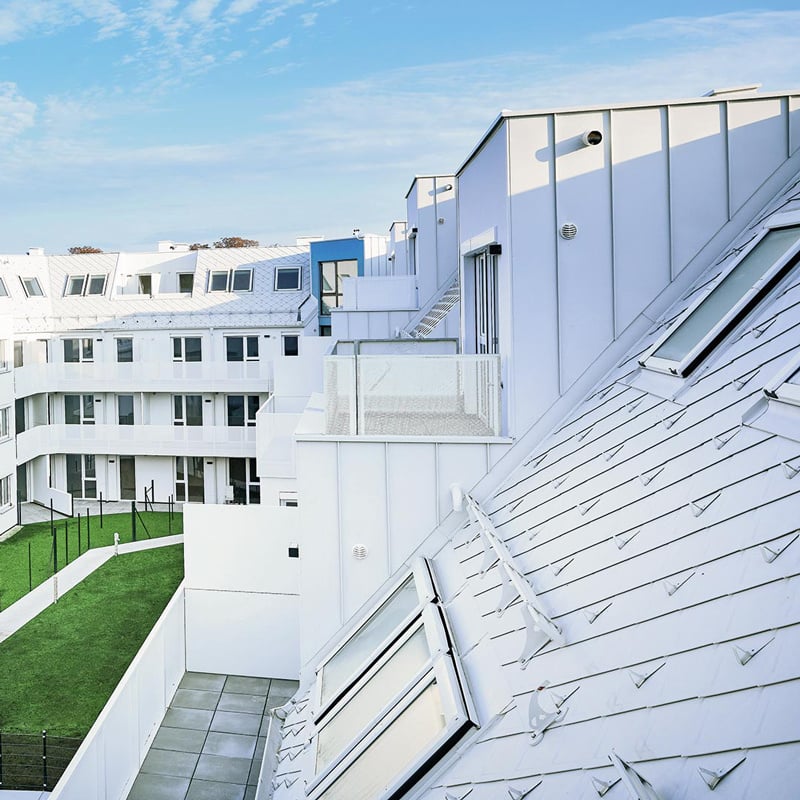 reference-object-himberger-strasse-wien-ouside-view-closeup-1800x800px