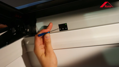 Roto Automatisches Klapp-Schwingfenster Fernbedienung programmieren 