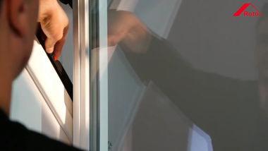 Roto Klapp-Schwingfenster aktivieren 
