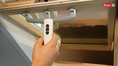 Elektrisches Schwingfenster QT4 Funktionen 