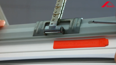 Roto Elektrisches Schwingfenster R6 putzen