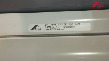 Roto Verdunklungsrollo Typenschild 