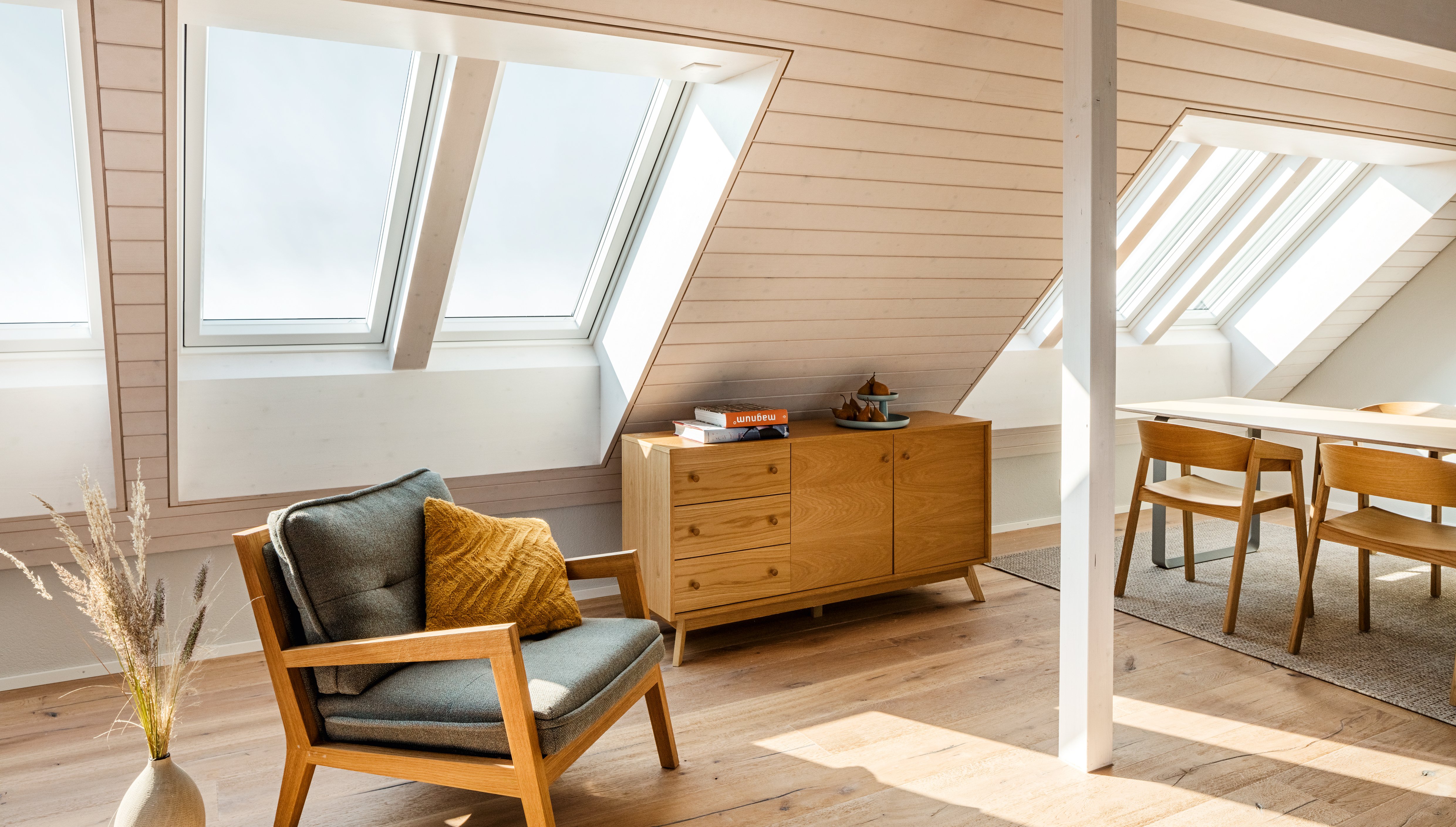 Roto Designo Heat Dachfenster Wohnzimmer