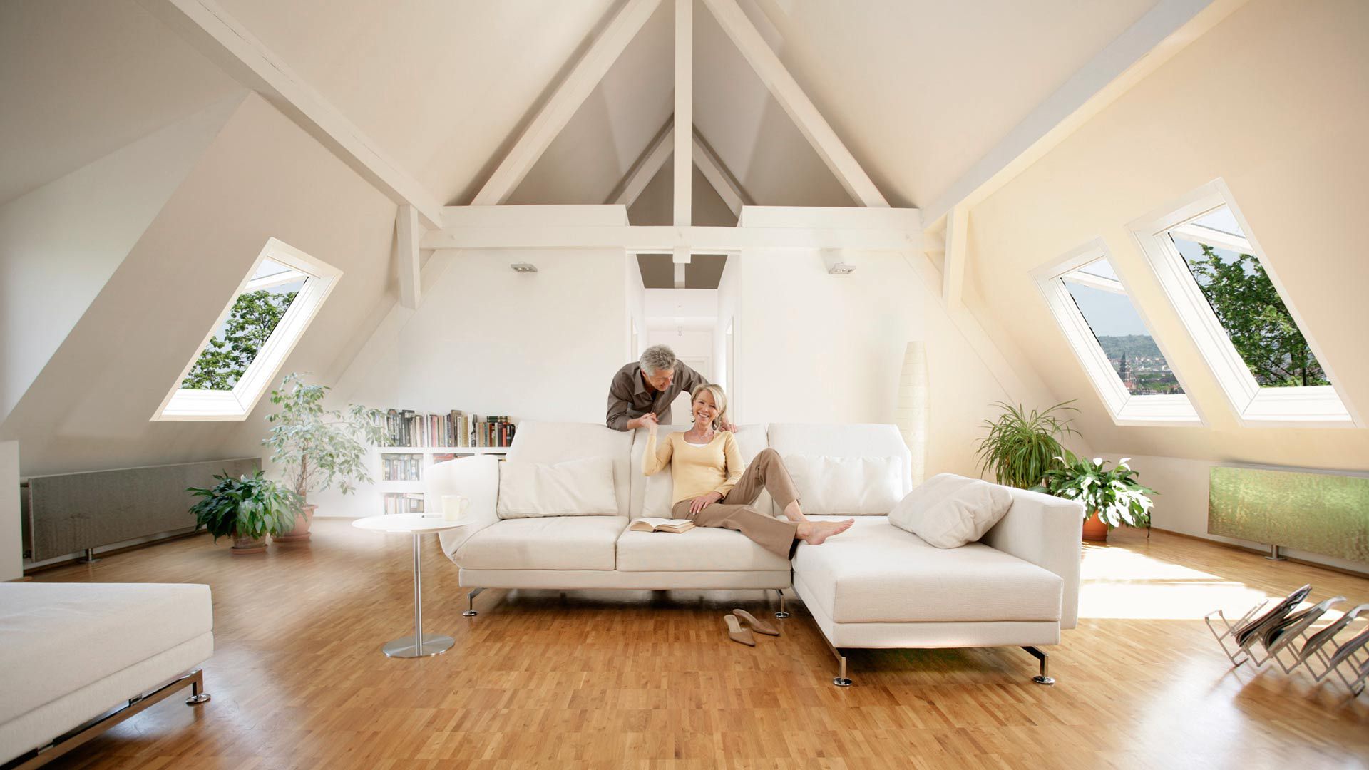 View_into_the_living_room