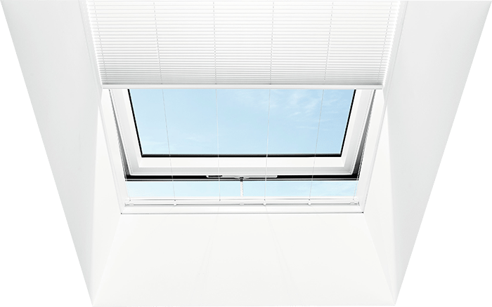 pleated-blind-for-flatroof-window-transparent-background-700x438px