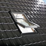 Designo R6 Tronic Schwingfenster