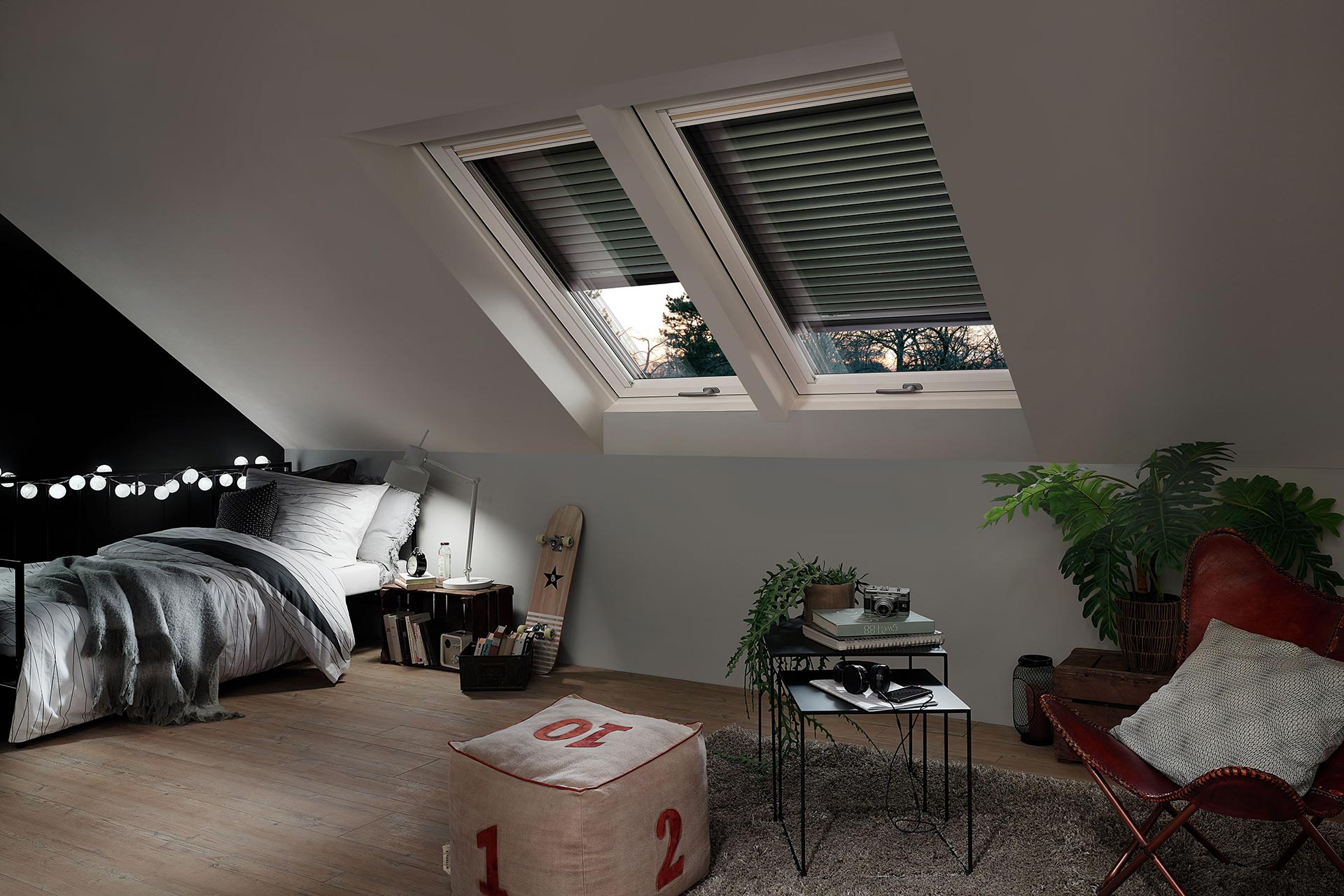 roto-dst-aussenrollladen-schlafzimmer-1920x1280px