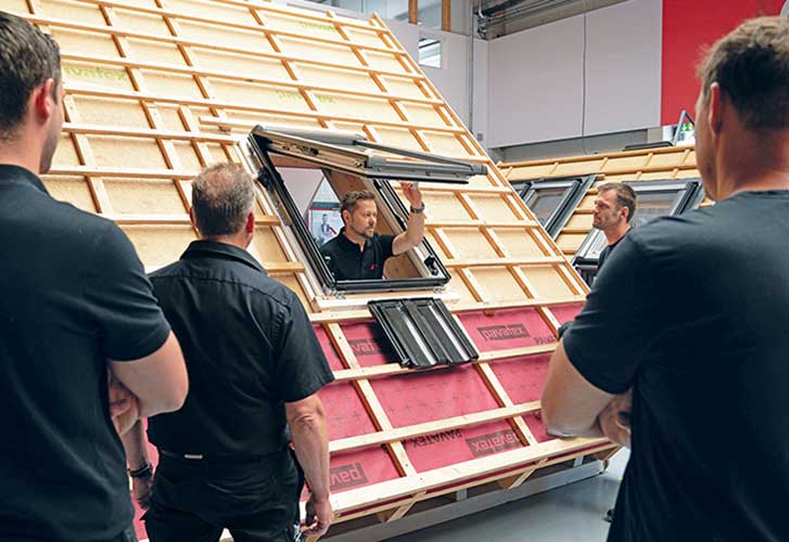 home-slider-trainings-727x500px