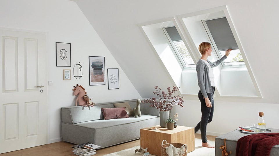 Sonnenschutz für Dachfenster, Perfekt für Velux und Roto Fenster, 100%  Verdunkelung